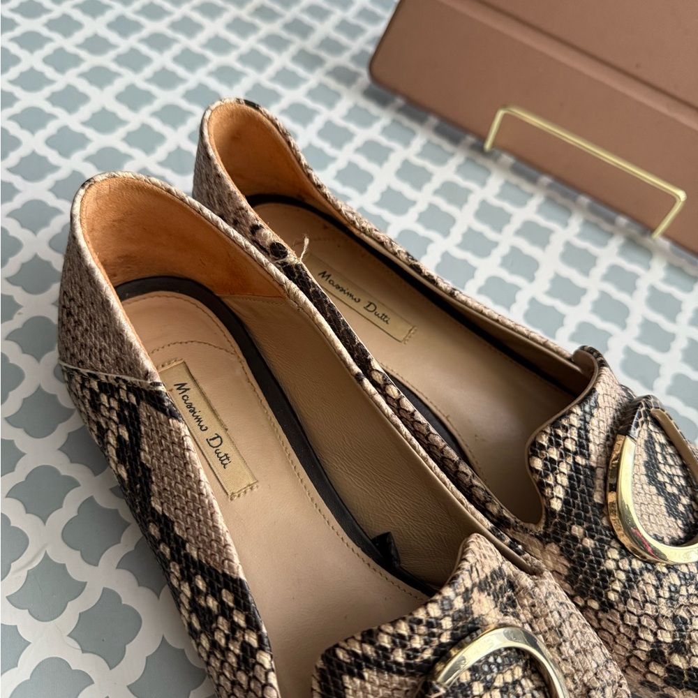 Massimo Dutti Women's Snakeskin Loafers - Brown